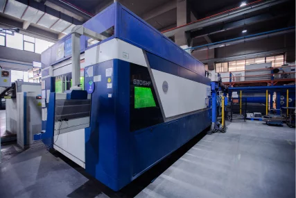 sheet-metal-cutting-rapiddirect-r5q6mgcho193dkwsgnm9ayn44z45bz8po5t9o8ipya-optimized (1)